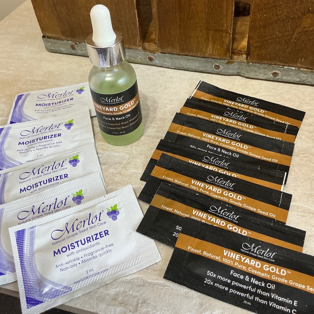 Merlot Vineyard Gold Facial Oil & samples